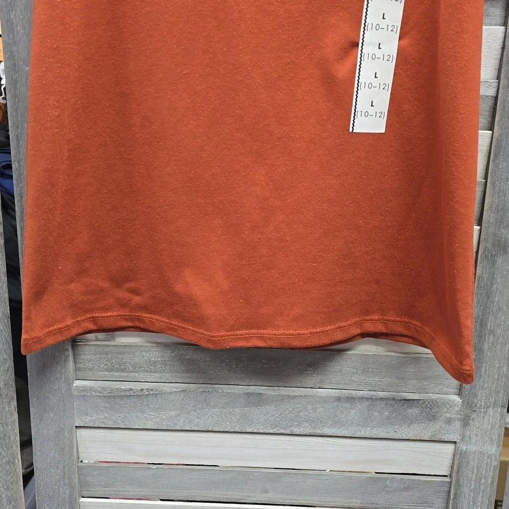 Girls' Short Sleeve Eyelet T-Shirt | Cat & Jack |  Small (6/7)